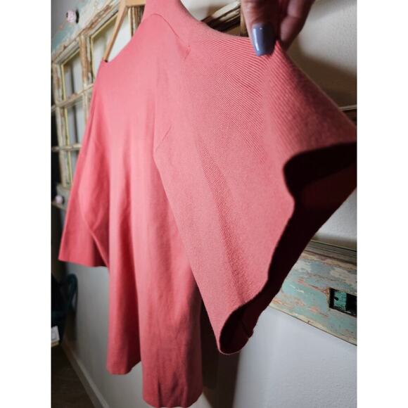 NWT With Love P Cill Hi/Low V-Neck Sweater with wide 3/4 sleeves size Large - Picture 3 of 7